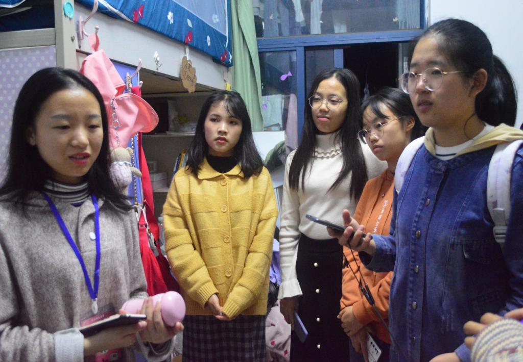 咪咪爱
“党员1+1”活动圆满完成